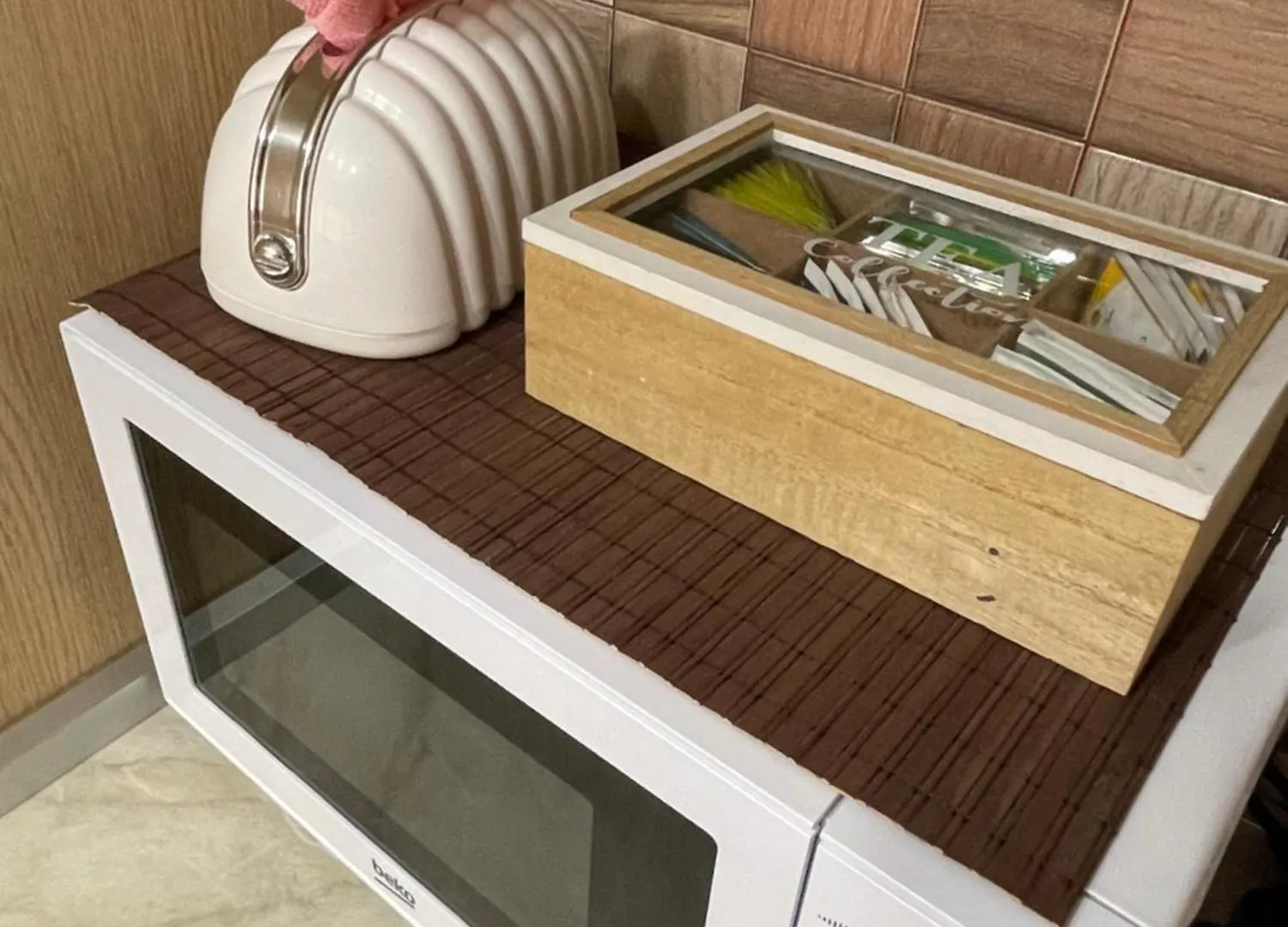 Apartment Crystal Comfort Stylish Spotless Tirana 0*,