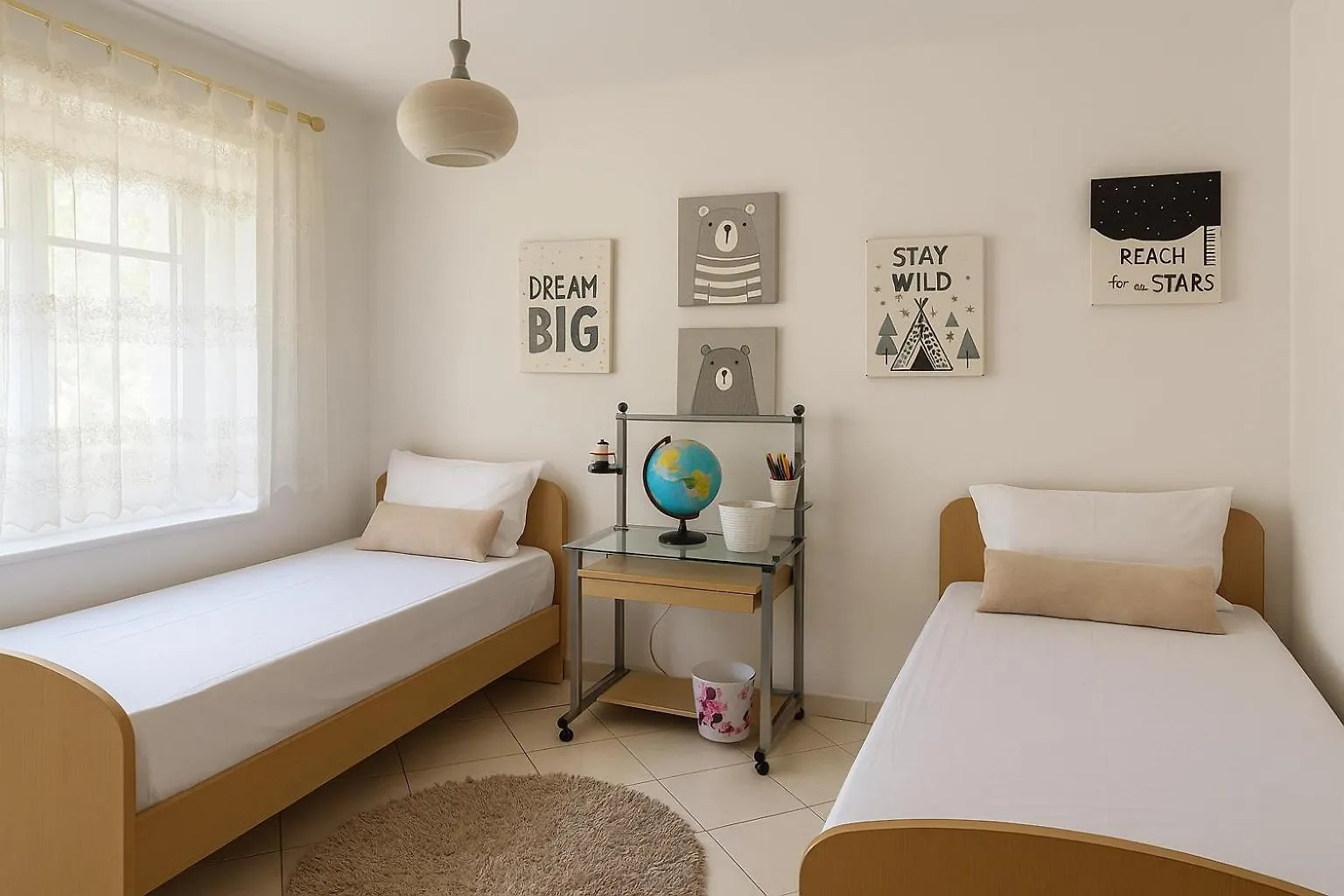 Apartment Crystal Comfort Stylish Spotless Tirana
